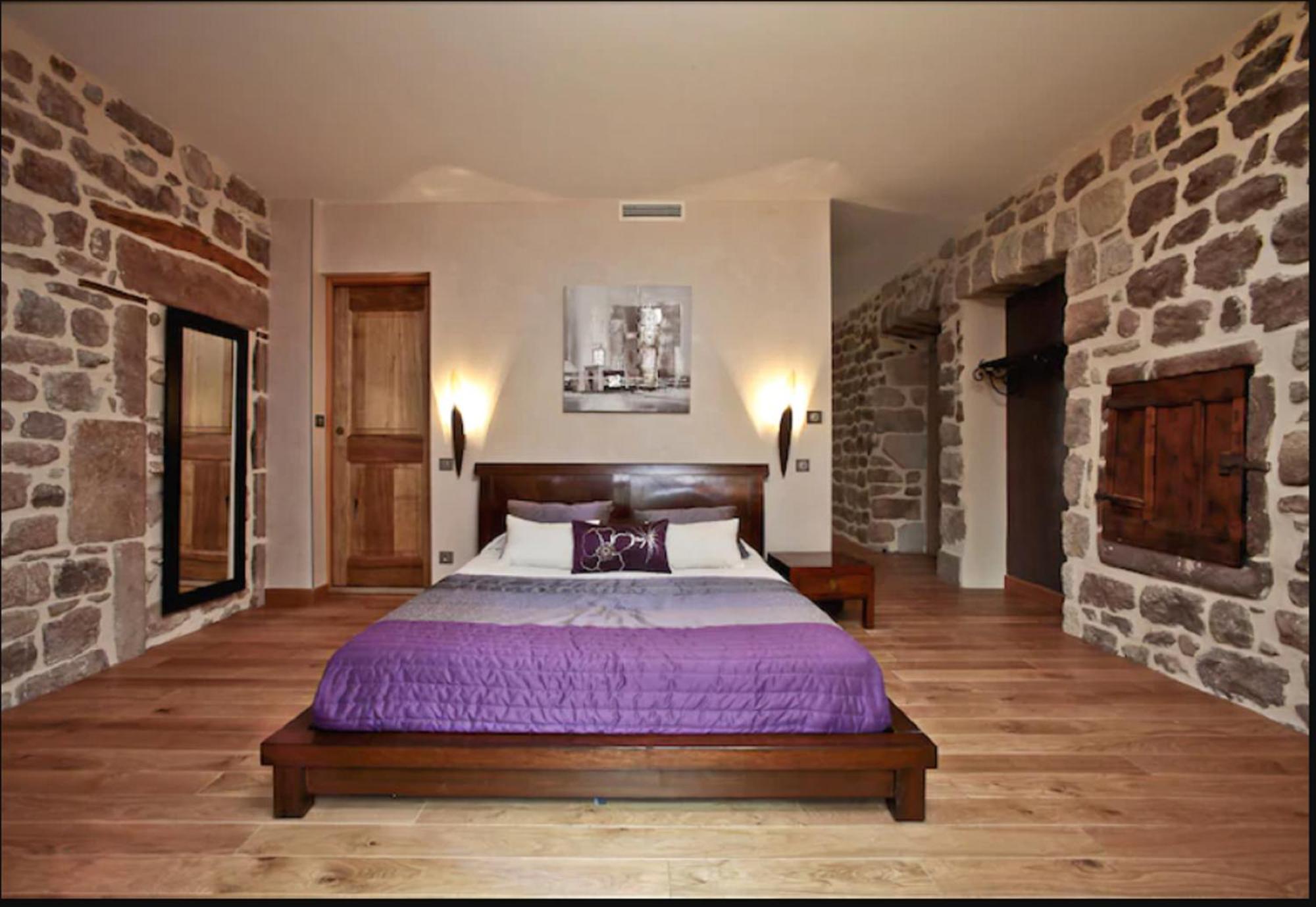 Hotel De Baume Rosieres (Ardeche)